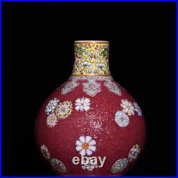 10.2 Chinese Porcelain Qing dynasty qianlong mark famille rose ball flower Vase