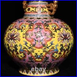12.6 Qing dynasty qianlong mark Porcelain famille rose gilt lotus flower Vase
