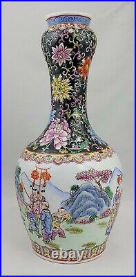 14 Qianlong Nian Zhi Vase Chinese Famille Rose Porcelain Playing Court Figures