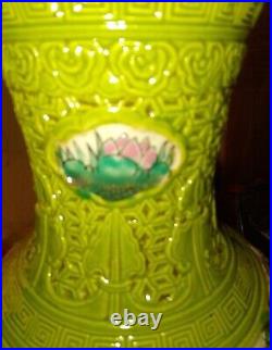 15.7 Qianlong Qing Dynasty Chinese Famile Rose Porcelain Flower Birds Vase Rare