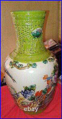 15.7 Qianlong Qing Dynasty Chinese Famile Rose Porcelain Flower Birds Vase Rare