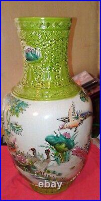 15.7 Qianlong Qing Dynasty Chinese Famile Rose Porcelain Flower Birds Vase Rare