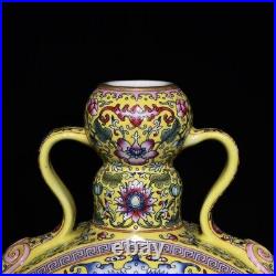 15.7Antique dynasty Porcelain qianlong mark famille rose Butterfly Flowers vase