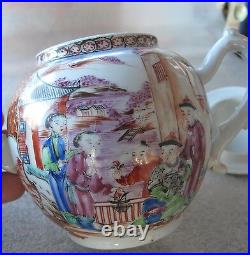 1700's Chinese Export Porcelain Tea pot Famille Rose enamel Kangxi / Qianlong