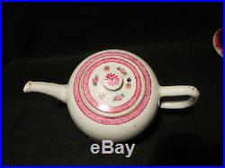 18th Century Chinese Export Teapot Qianlong Elinor Gordon Famille Rose