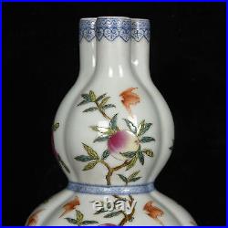6.1 Antique dynasty Porcelain Qianlong mark famille rose Bats Fruits gourd vase
