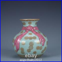 7.7 Chinese Porcelain Qing dynasty qianlong mark famille rose Ball flower Vase