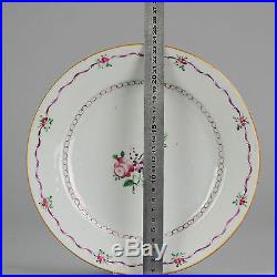 Antique 18 Qianlong Famille Rose Porcelain Plate Chinese China Qing