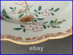 Antique Chinese 18th Porcelain Plate Famille Rose Qing Qianlong Golden Flowers