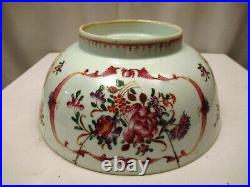Antique Chinese Famille Rose Bowl Qianlong Porelain Decorative Rare Circa 1817