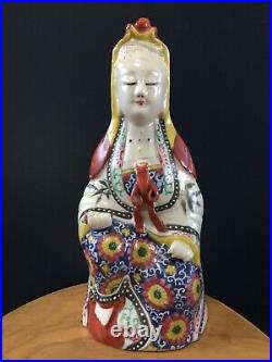 Antique Chinese Porcelain Figurine Guanyin Qianlong Famille Rose 1790s