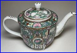 Antique Qianlong Chinese Teapot Famille Verte Handpainted Qing