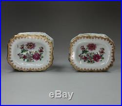 Antique pair of Chinese famille rose salts, Qianlong (1736-1795)