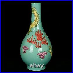 Chinese Antiques Qing Dynasty Qianlong Famille-rose porcelain Dragon Vase a pair