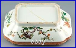 Chinese Porcelain Box Famille Verte Bird Peony Late Qing Dynasty 19th Century