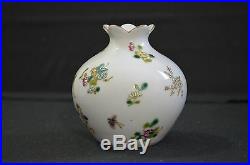Chinese famille rose porcelain vase qian long mark