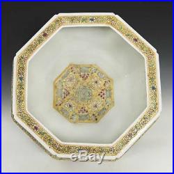 Fine Pair Chinese Qing Porcelain Famille Rose Jardinieres Qianlong Marks China