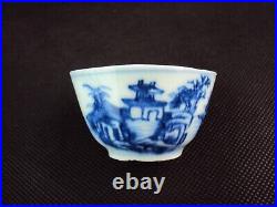 IMPRESSIVE Chinese 18th Nanking Cargo Blue White Dish Antique Oriental Porcelain