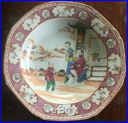 Nice Chinese Famille rose porcelain plate, figurings, Qianlong period, 18th ct