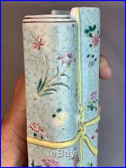 OLD Chinese porcelain Famille Rose Wall Scroll Sedan Vase Qianlong Qing Dynasty