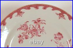 Qianlong Antique Chinese 18th c. Porcelain Famille Rose Plate