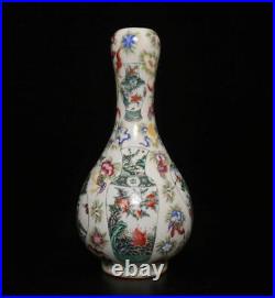 Qianlong Signed Antique Chinese Famille Rose Vase Withfish