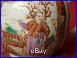 Rare 18thC Chinese Qianlong Famille Rose Export Porcelain'Mandarin' Teapot MINT