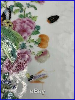 Very Fine Antique Chinese Qianlong Famille Rose Large Platter Charger Plate